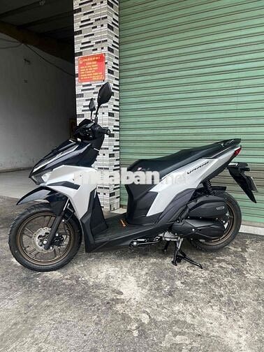 Honda Vario 2024 Bạc đen 3300km bán trả góp