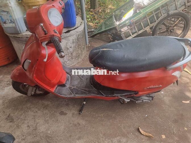 Xe máy màu Đỏ