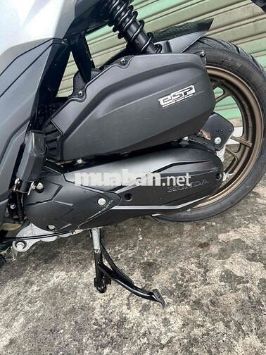Honda Vario 2024 Bạc đen 3300km bán trả góp