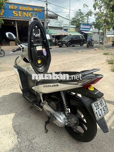 Honda Air Blade 110cc Trắng 34567 km