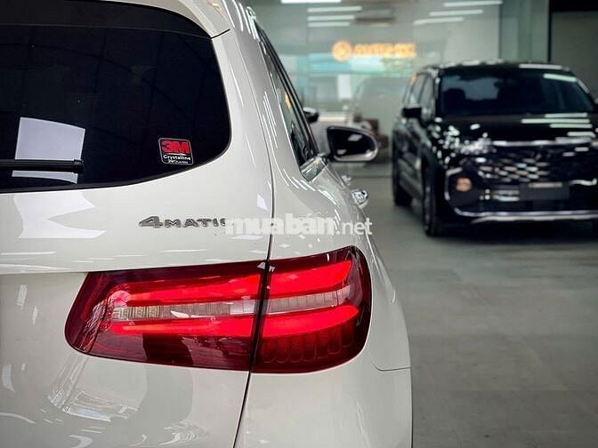 Mercedes-Benz GLC250 4matic 2017 Trắng