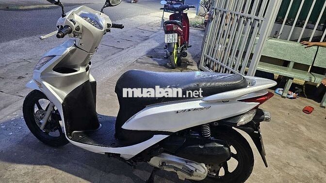 Honda Vision FI Trắng
