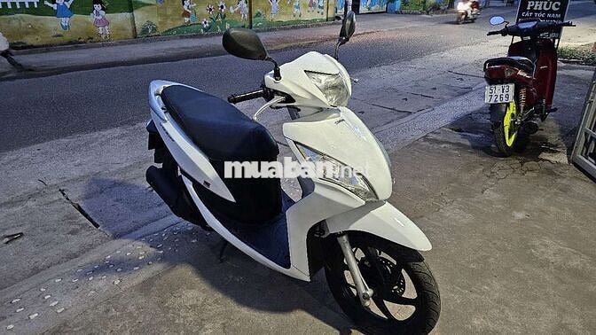 Honda Vision FI Trắng