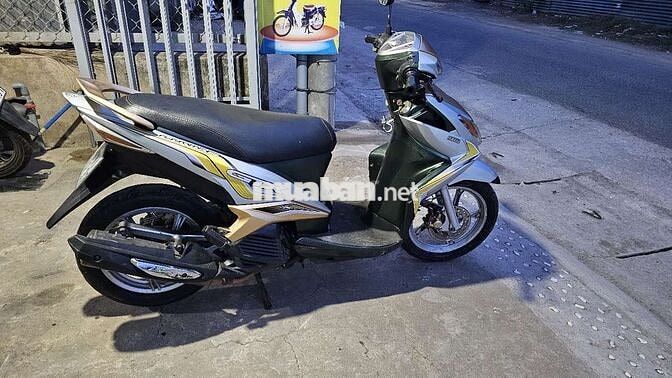 Yamaha Luvias GTX Vàng, Bạc Đã sử dụng
