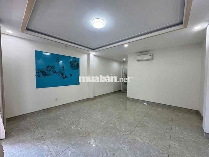 Cho thuê nhà mặt tiền Hoàng Hoa Thám Phúc Đạt
