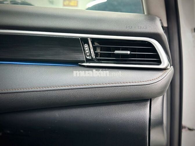 Toyota Camry 2.0Q 2023 Trắng 60000 km