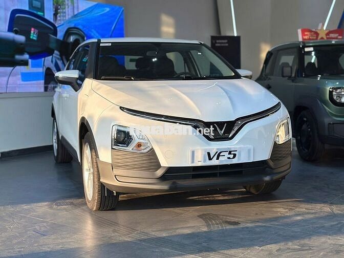 VINFAST VF5 ƯU ĐÃI TỔNG LÊN ĐẾN 14% GIÁ XE THÁNG 5