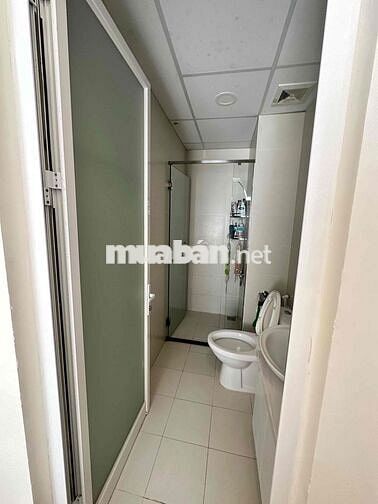 Căn hộ 2PN có nội thất  giá 10triệu, CC HimLam Nam Khánh, quận 8