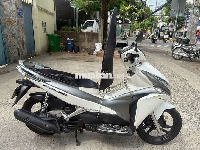 Honda Air Blade 110cc Trắng 34567 km