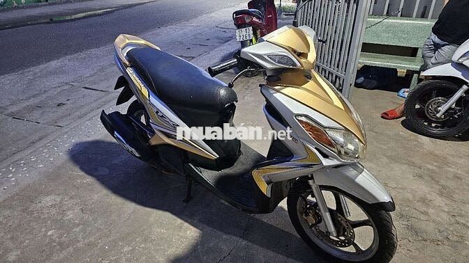 Yamaha Luvias GTX Vàng, Bạc Đã sử dụng