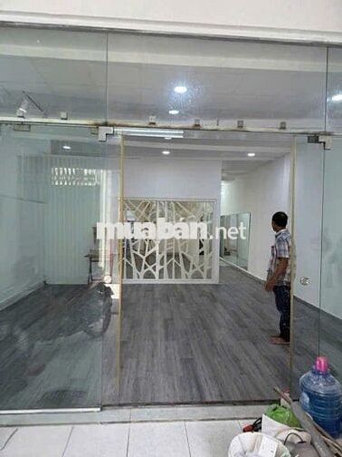 Cho Thuê Nhà Đường Cách Mạng Tháng 8, Quận 10 (5.2x27m - KD Thoải Mái)