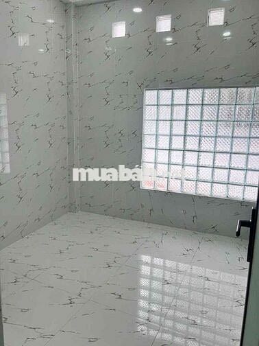 Q5: PHÒNG MỚI, TOILET RIÊNG, NGAY CHỦ NHÀ, TỦ LẠNH, MÁY LẠNH