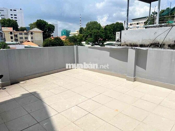 Q5: PHÒNG MỚI, TOILET RIÊNG, NGAY CHỦ NHÀ, TỦ LẠNH, MÁY LẠNH