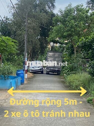 Bán nhà - có 3 phòng trọ - DT: 256m2 -  có thể chia 3 nền