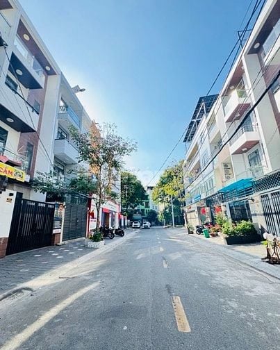 Mặt tiền KD đường số 27 Khu Tên Lửa,nhà 4 tầng (4x20),gần Aeon mall