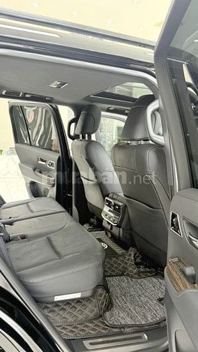 Bán Land Cruiser LC300 VXR Trung Đông sản xuất 2023. 