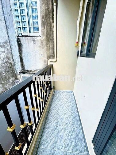 NHÀ BÁN Đoàn Văn Bơ Q4 THÍCH HỢP GIA ĐÌNH ĐÔNG