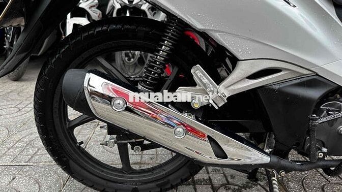Honda Future fi 2025 Trắng đen ( hỗ trợ góp )