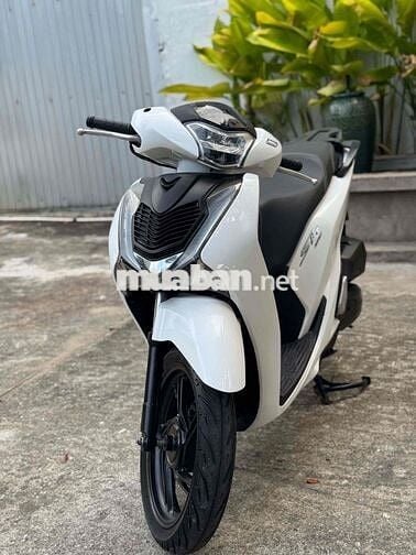 SH 125 ABS 2017 Trắng xe đẹp nguyên rin chính chủ
