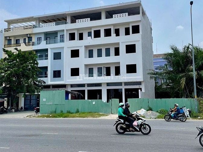 Bán tòa nhà Trương Văn Bang Cát Lái, hầm 5 tầng, hoàn công đủ, 298m2 m