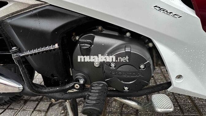 Honda Future fi 2025 Trắng đen ( hỗ trợ góp )