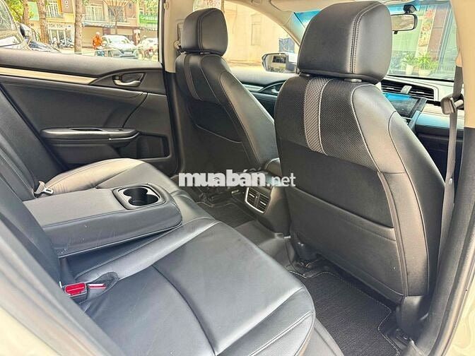 Honda Civic 2019 G Trắng