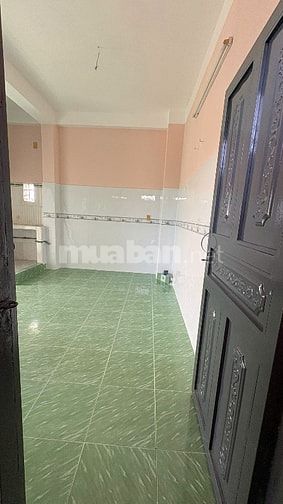 Cho thuê phòng trọ quận 10 đường CMT8 (gần sân khấu Lan Anh)