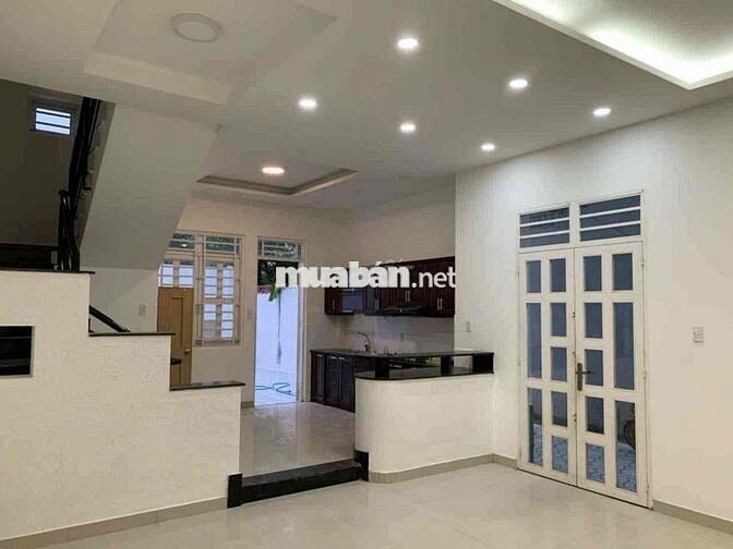 502.x HTP Q7, 12.x tỷ, DT 152,5m2 [8x19], 3 Tầng, Hẻm ô tô, DTSD 171m2