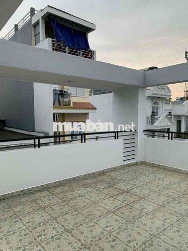 502.x HTP Q7, 12.x tỷ, DT 152,5m2 [8x19], 3 Tầng, Hẻm ô tô, DTSD 171m2