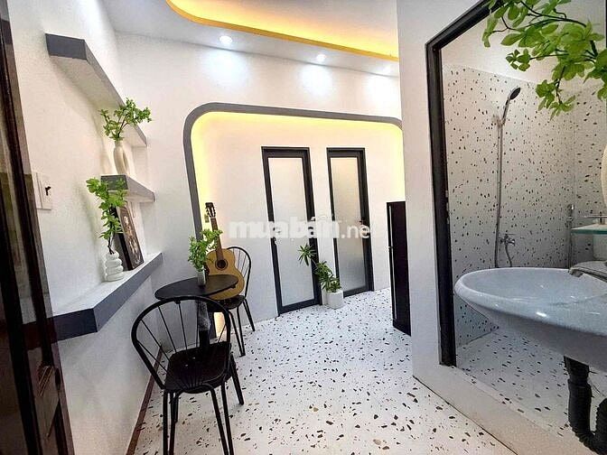 KHAI TRƯƠNG CĂN HỘ 2PN NGAY CHÂN CẦU VƯỢT 3/2 — UEH NGUYỄN TRI PHƯƠNG