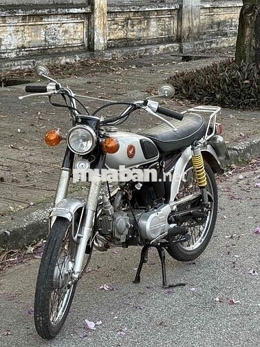 Honda 67 màu Bạc