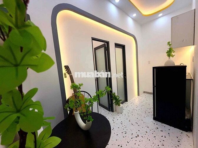 KHAI TRƯƠNG CĂN HỘ 2PN NGAY CHÂN CẦU VƯỢT 3/2 — UEH NGUYỄN TRI PHƯƠNG