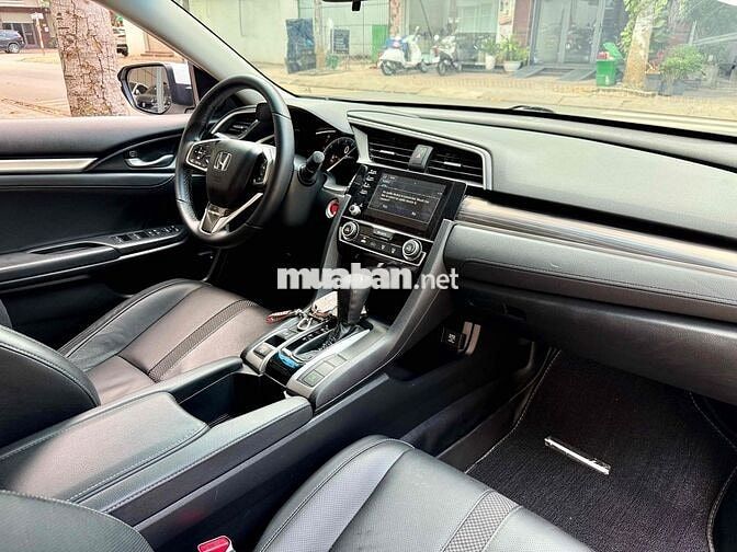 Honda Civic 2019 G Trắng