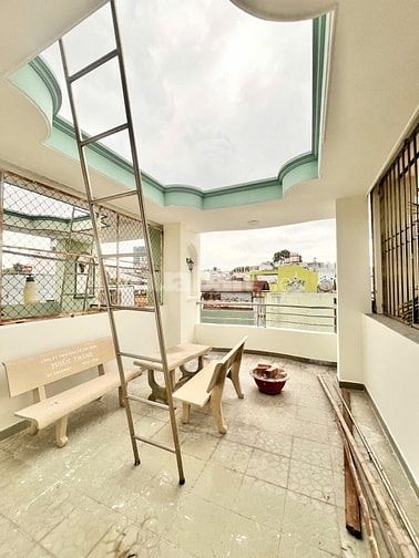 Nhà Đẹp 5 Tầng Hàn Hải - Hẻm 6m - Sát Mặt tiền - Q11 - 8.7 tỷ.