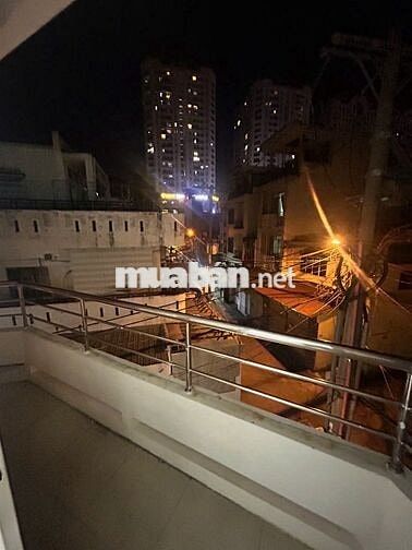 Cho Thuê Nhà hẻm ô tô Lê Tung đối diện Lotte Mart Lê Đại Hành