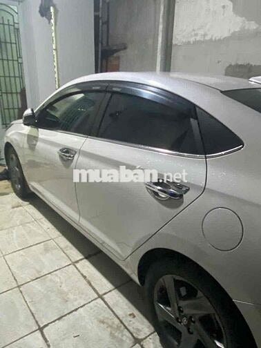 Hyundai Accent 12/ 2022 Trắng 50.000 km