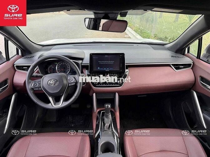 COROLLA CROSS 1.8V 2022 SIÊU LƯỚT