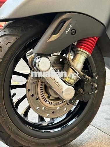 Chính chủ bán Vespa Sprint 150 2024 Xám