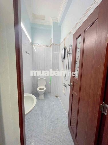 Cho thuê ký túc xá 1.3tr bao gồm điện nước xe, máy lạnh full
