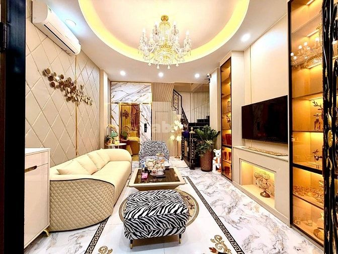 Bán Nhà Thang Máy, Gần Phố, Hoàng Mai 31m, 6 tầng, mt 3.8m, 9.55 tỷ