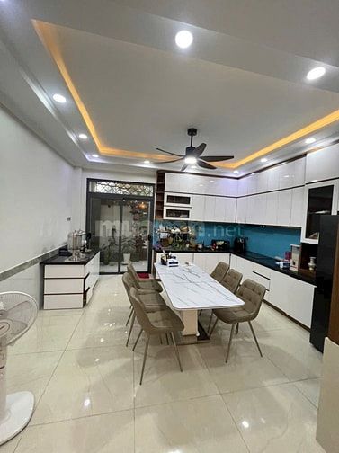 Cho thuê nhà nguyên căn  Đào Sư Tích - Phước Kiển