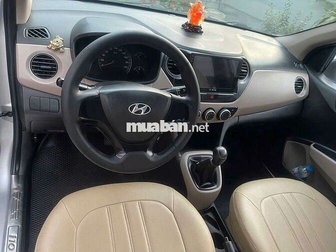 Hyundai i10 Sedan 2017 Bạc