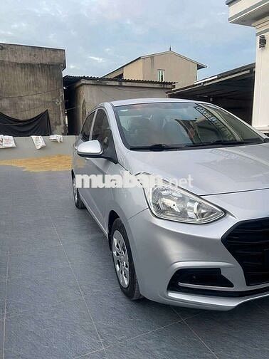 Hyundai i10 Sedan 2017 Bạc