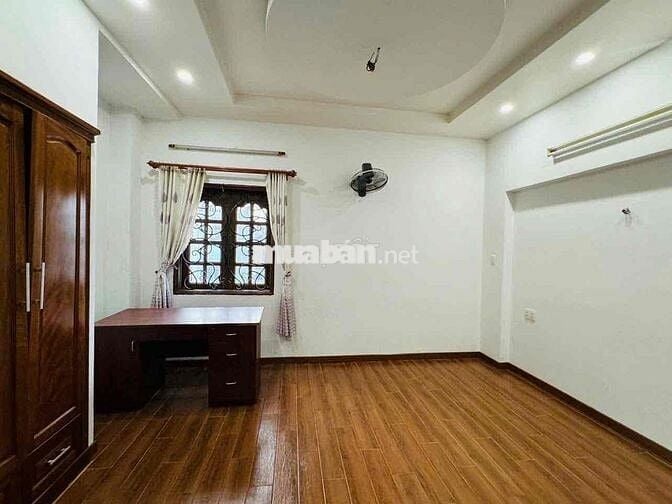 CHO THUÊ NHÀ HẺM XE HƠI PHẠM VĂN CHIÊU (5x15M) - 4 PHÒNG NGỦ
