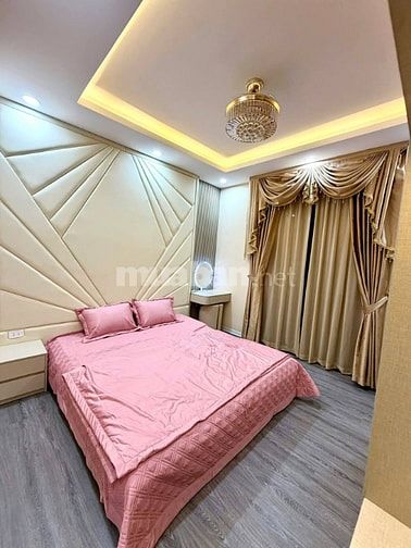 Bán Nhà Thang Máy, Gần Phố, Hoàng Mai 31m, 6 tầng, mt 3.8m, 9.55 tỷ
