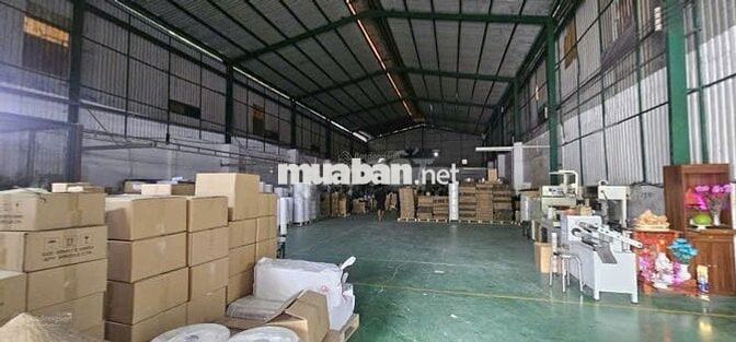 Cho thuê nhà xưởng 800m2 Hóc Môn container 24/24 kinh doanh đa ngành