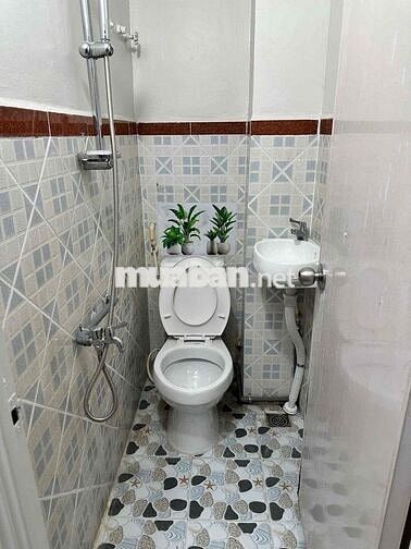 Bán nhà đường Hồng Bàng ( có thương lượng)