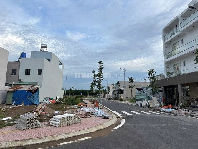 Cần bán đất Sân Bay Long Thành - Sổ riêng - 100m2 - Giá chỉ 900 triệu