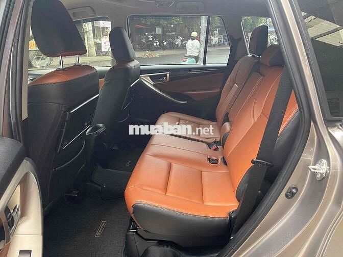 Toyota Innova 2.0G 2019 93.000km Nâu