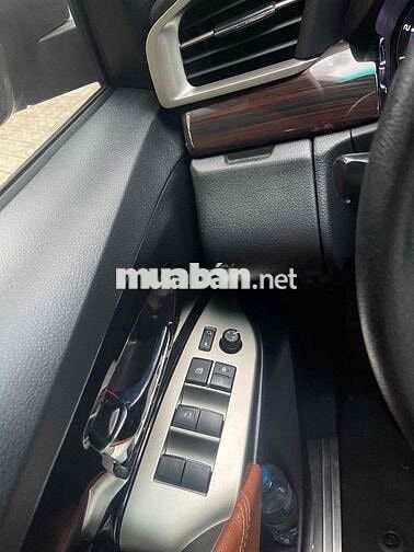 Toyota Innova 2.0G 2019 93.000km Nâu